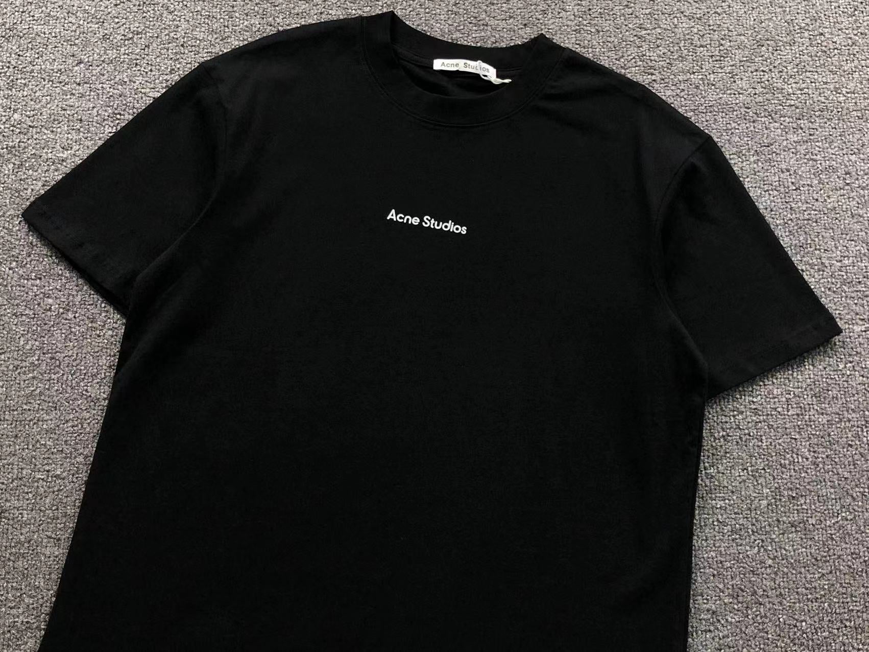 AcneStdios Tshirt