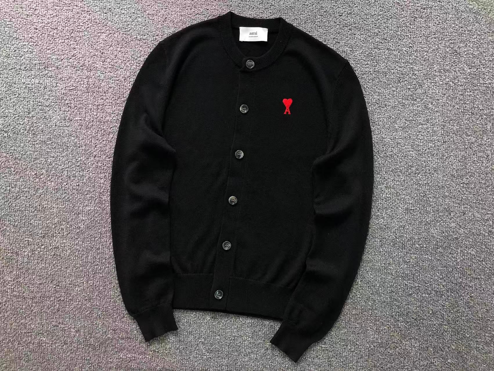 Am1 Sweater Female
