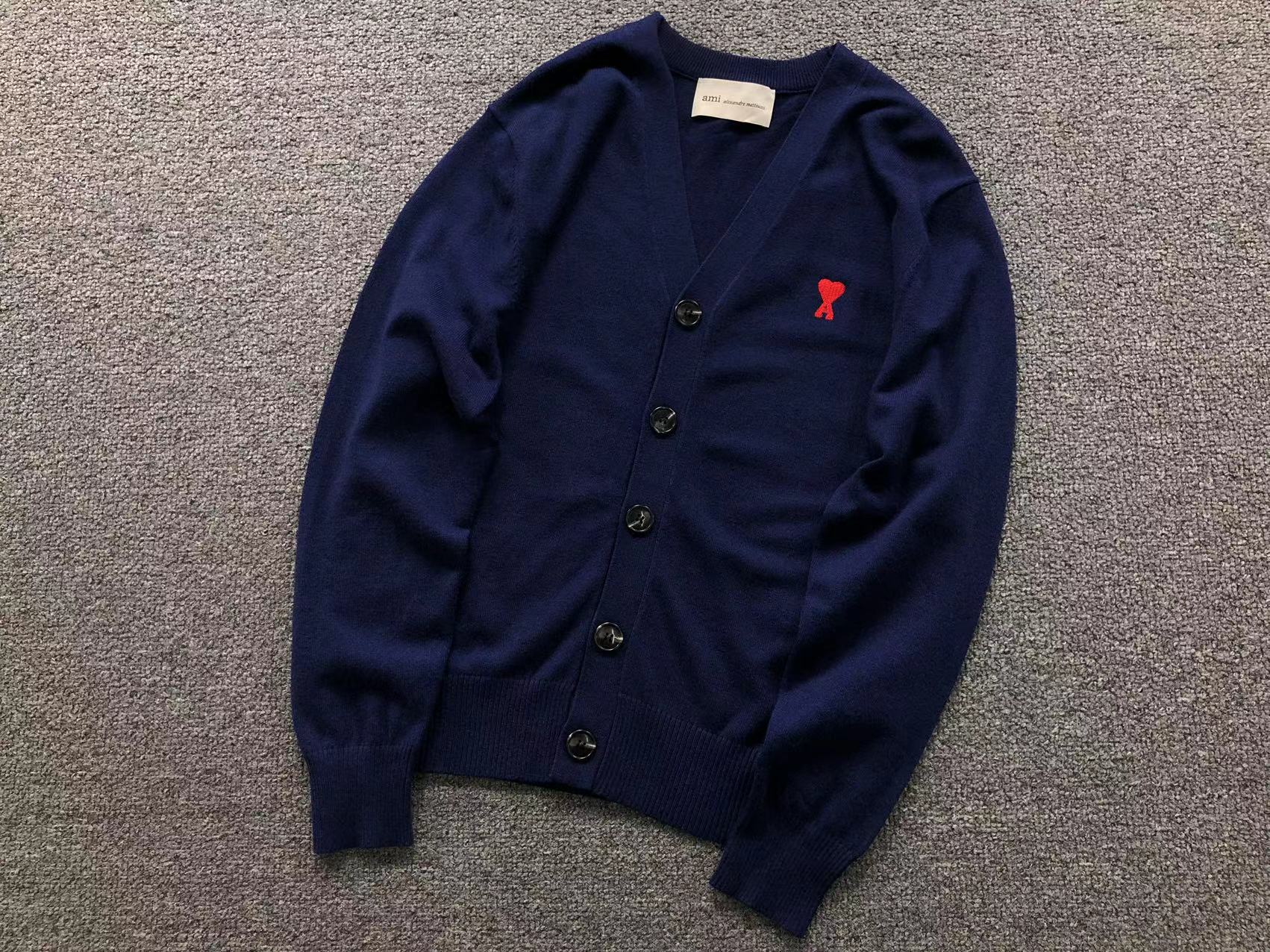 Am1 Sweater