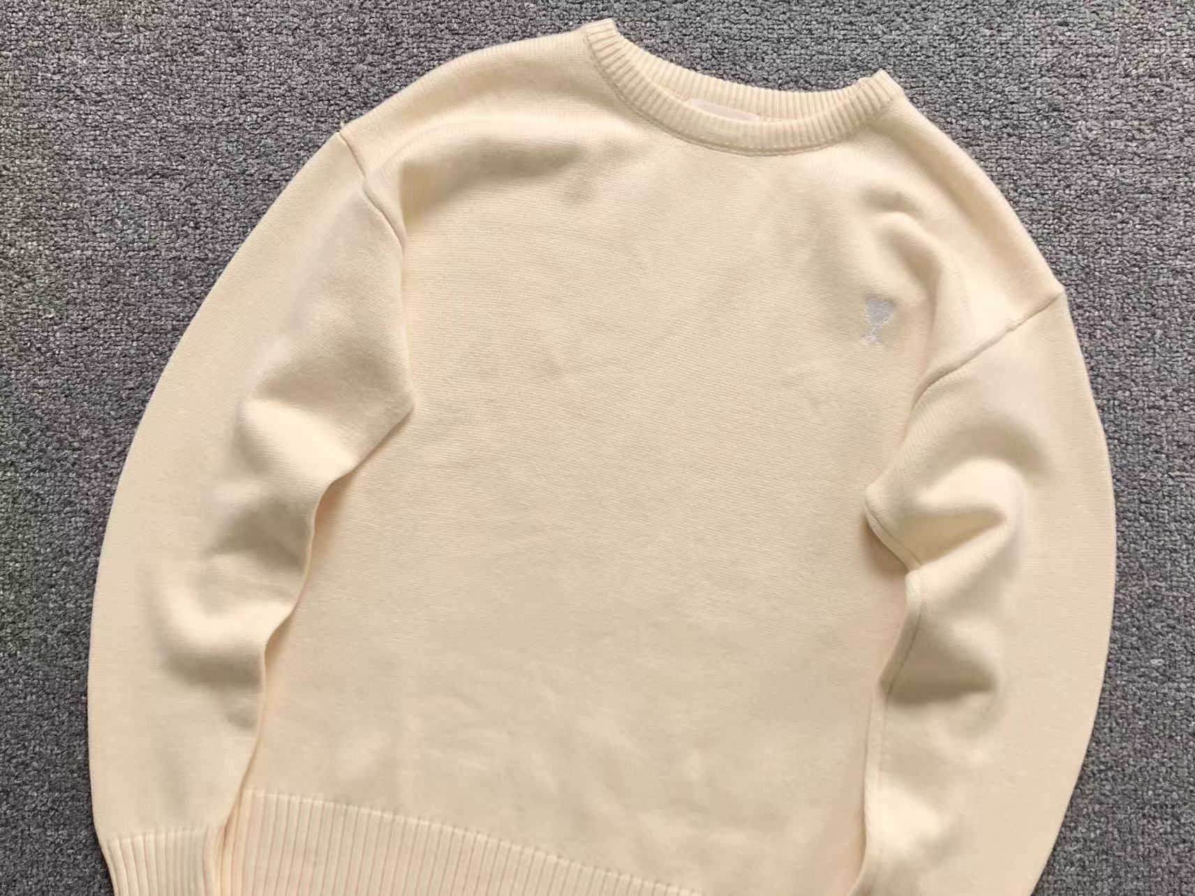 Am1 Sweater