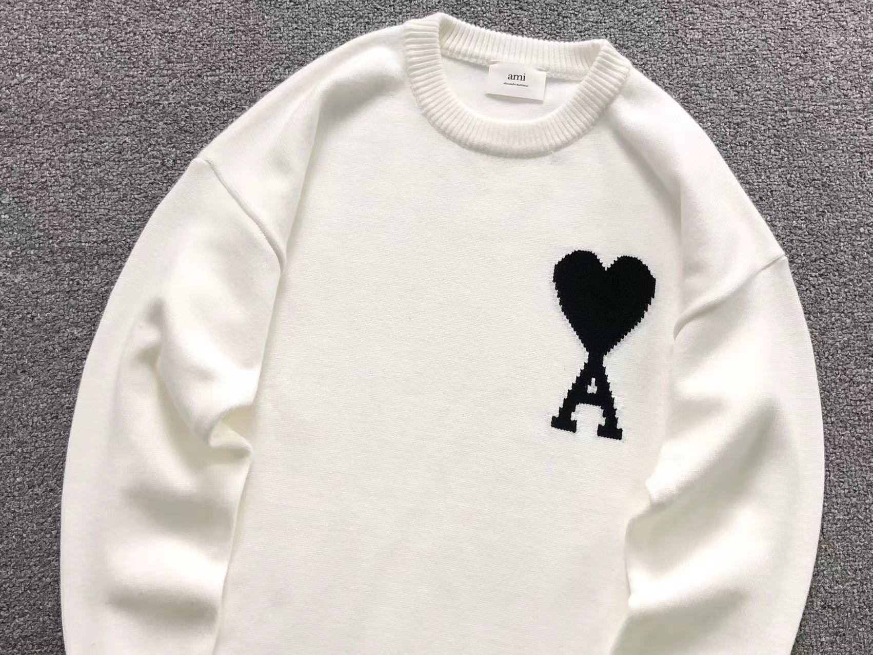 Am1 Sweater