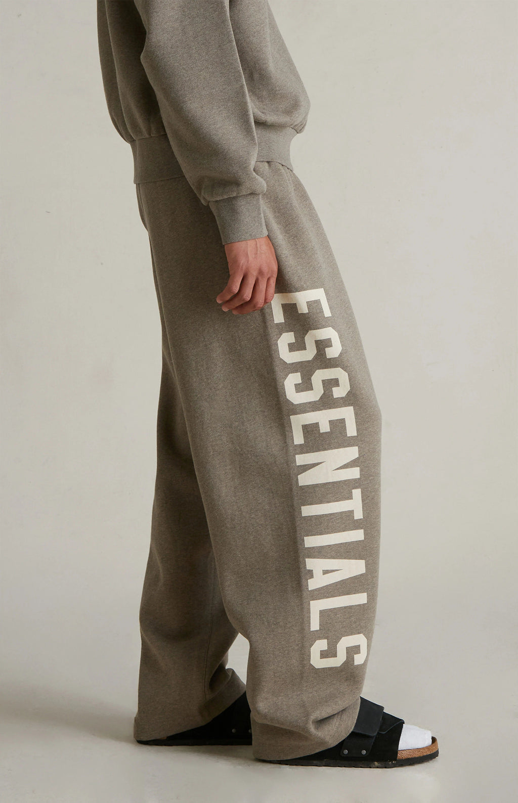 FOG x Essentials Sweatpants 25SP