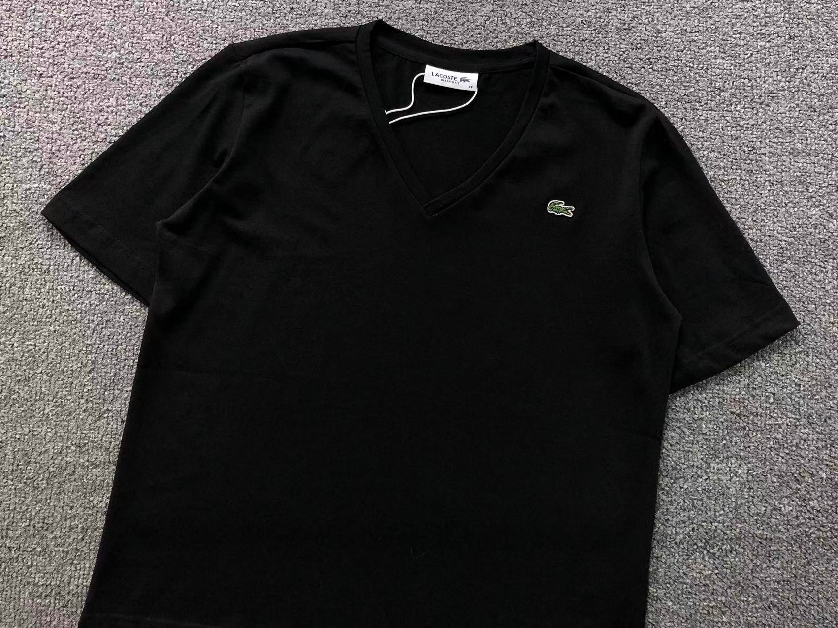 Classic Tshirt Female