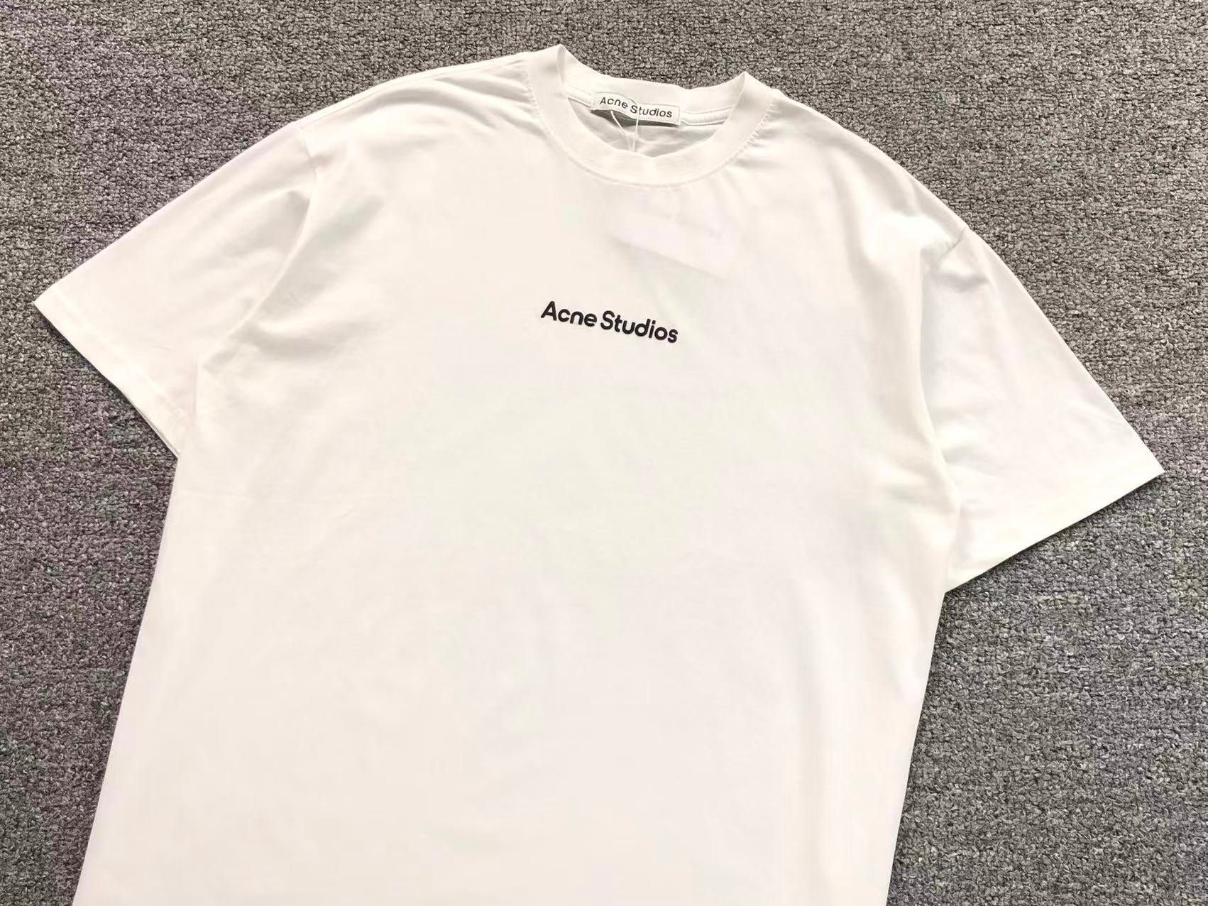 AcneStdios Tshirt