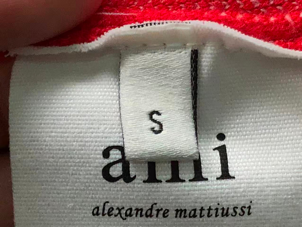 Am1 Sweater Female