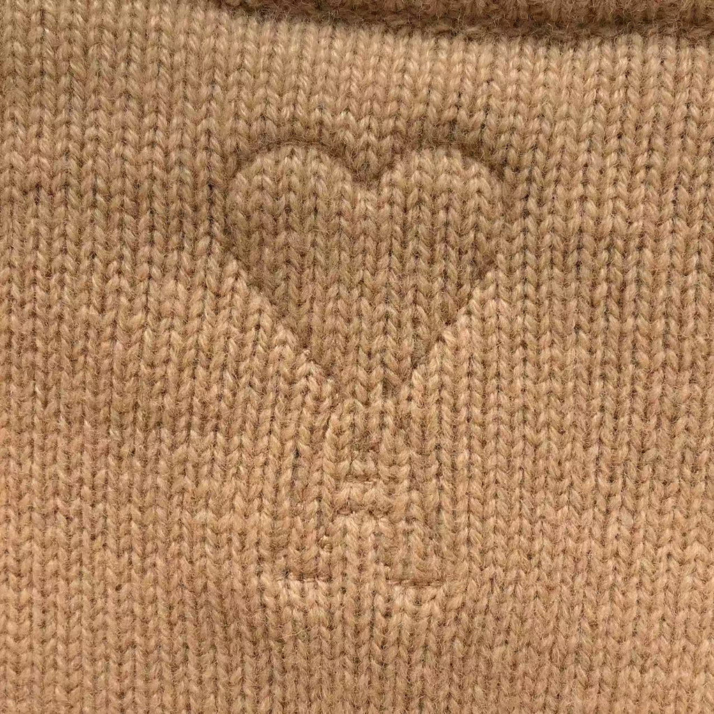 Am1 Sweater Female