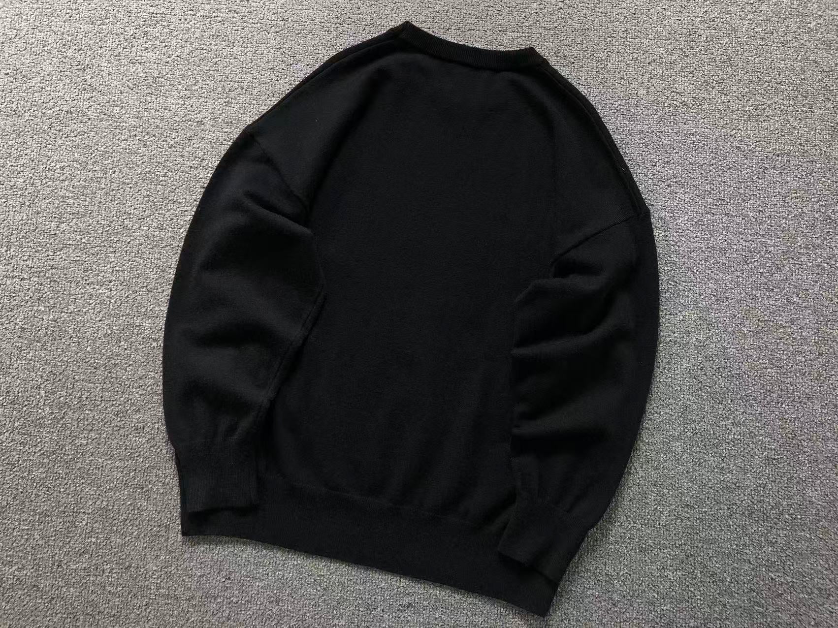 Am1 Sweater