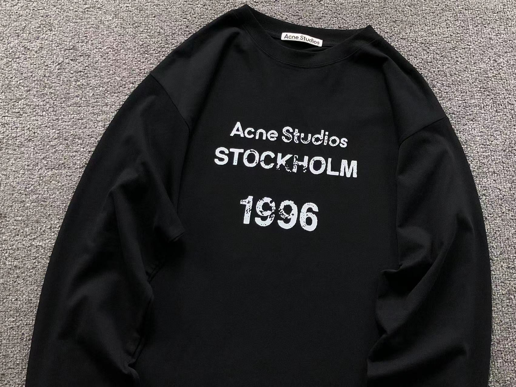 AcneStdios Longsleeve