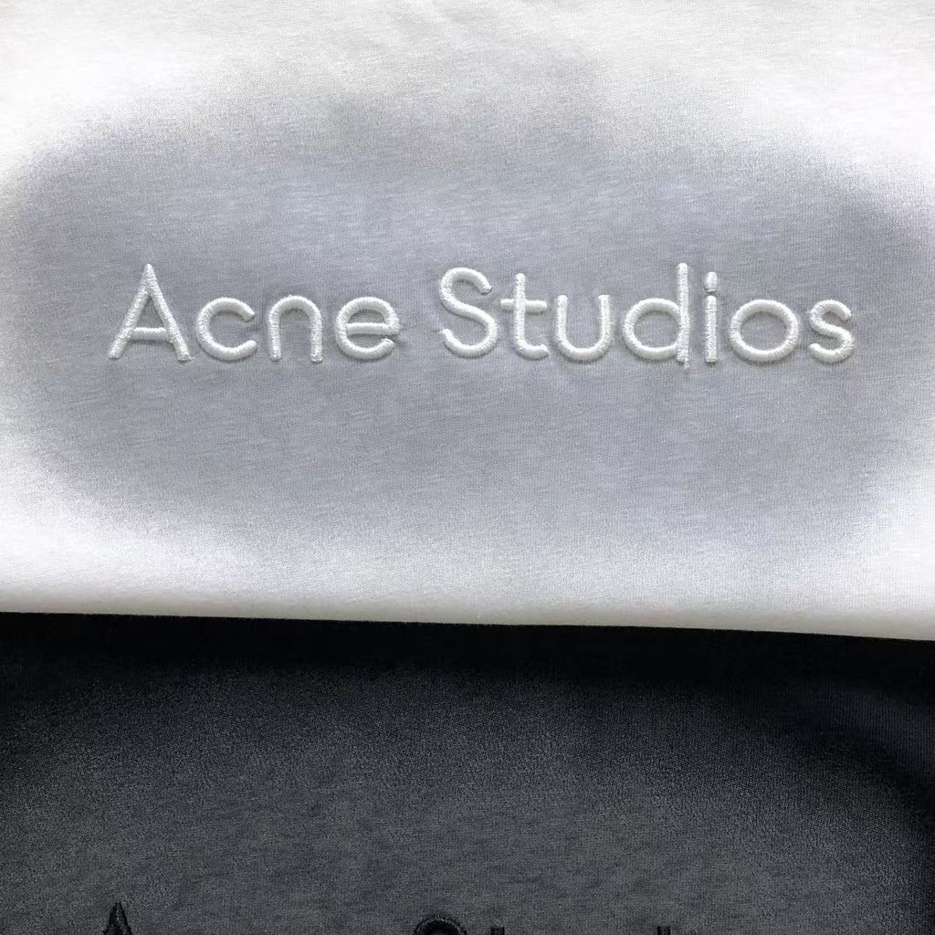 AcneStdios Tshirt Female