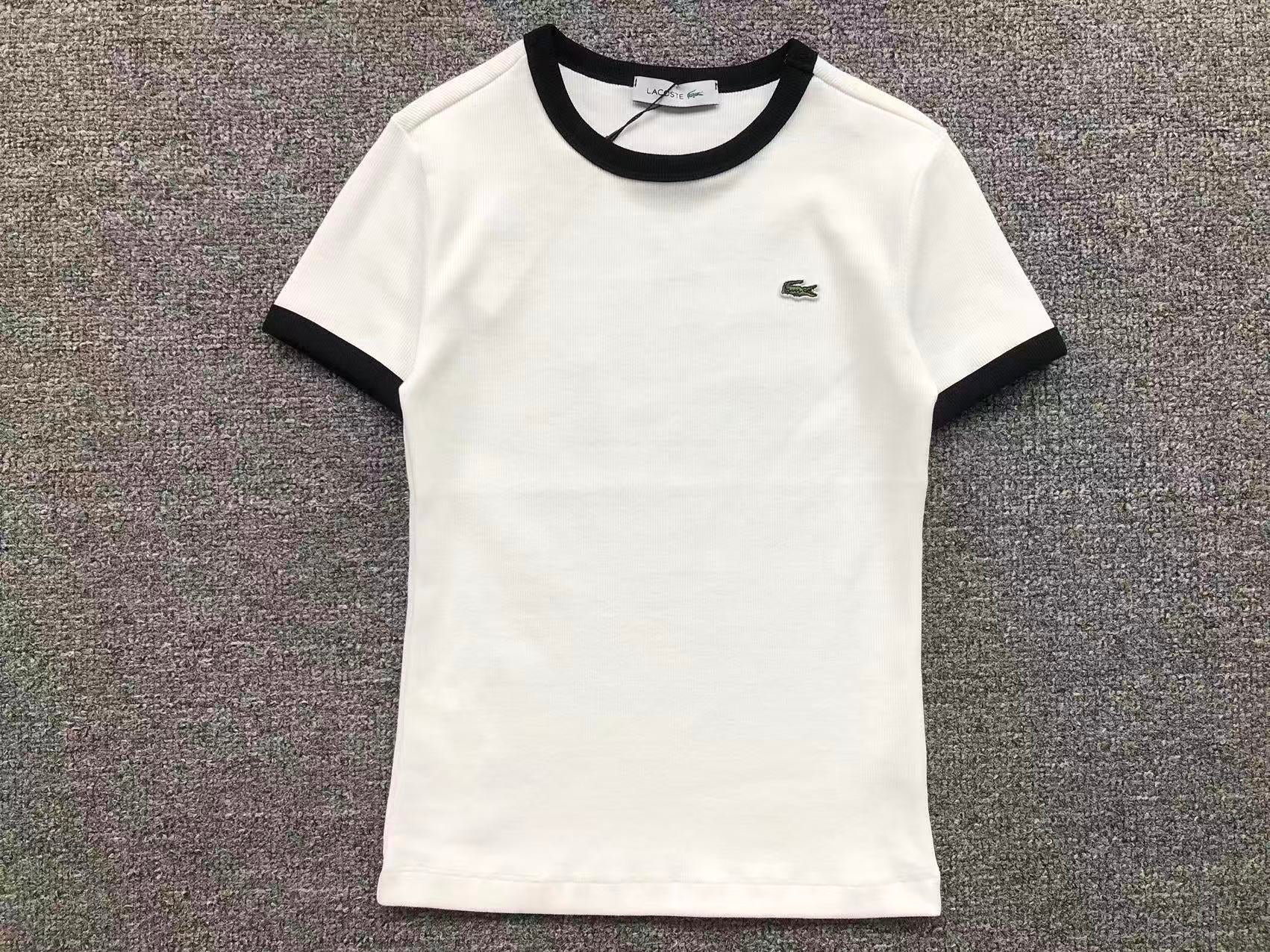 Classic Tshirt Female