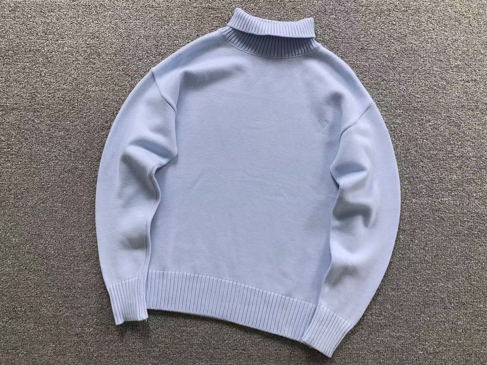 Am1 Sweater