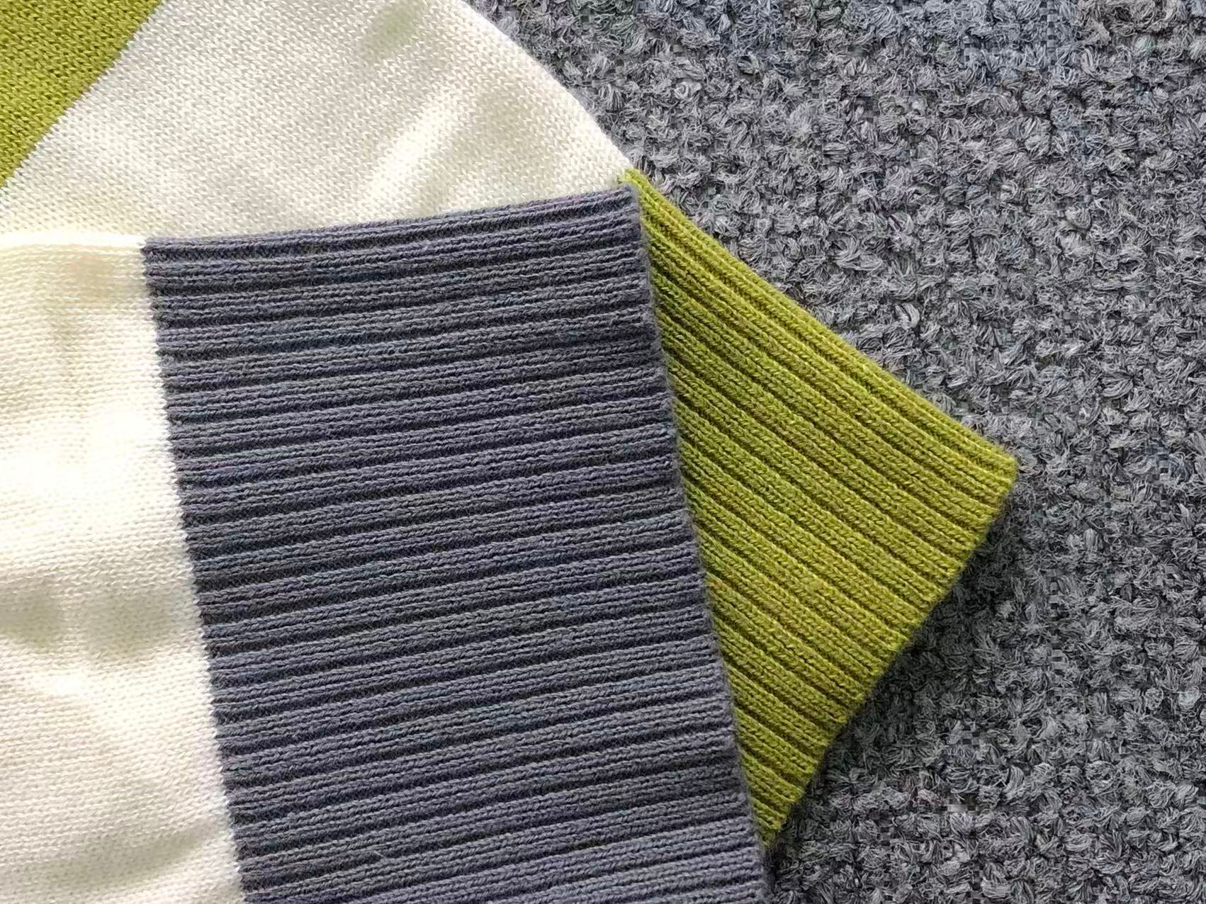 Am1 Sweater