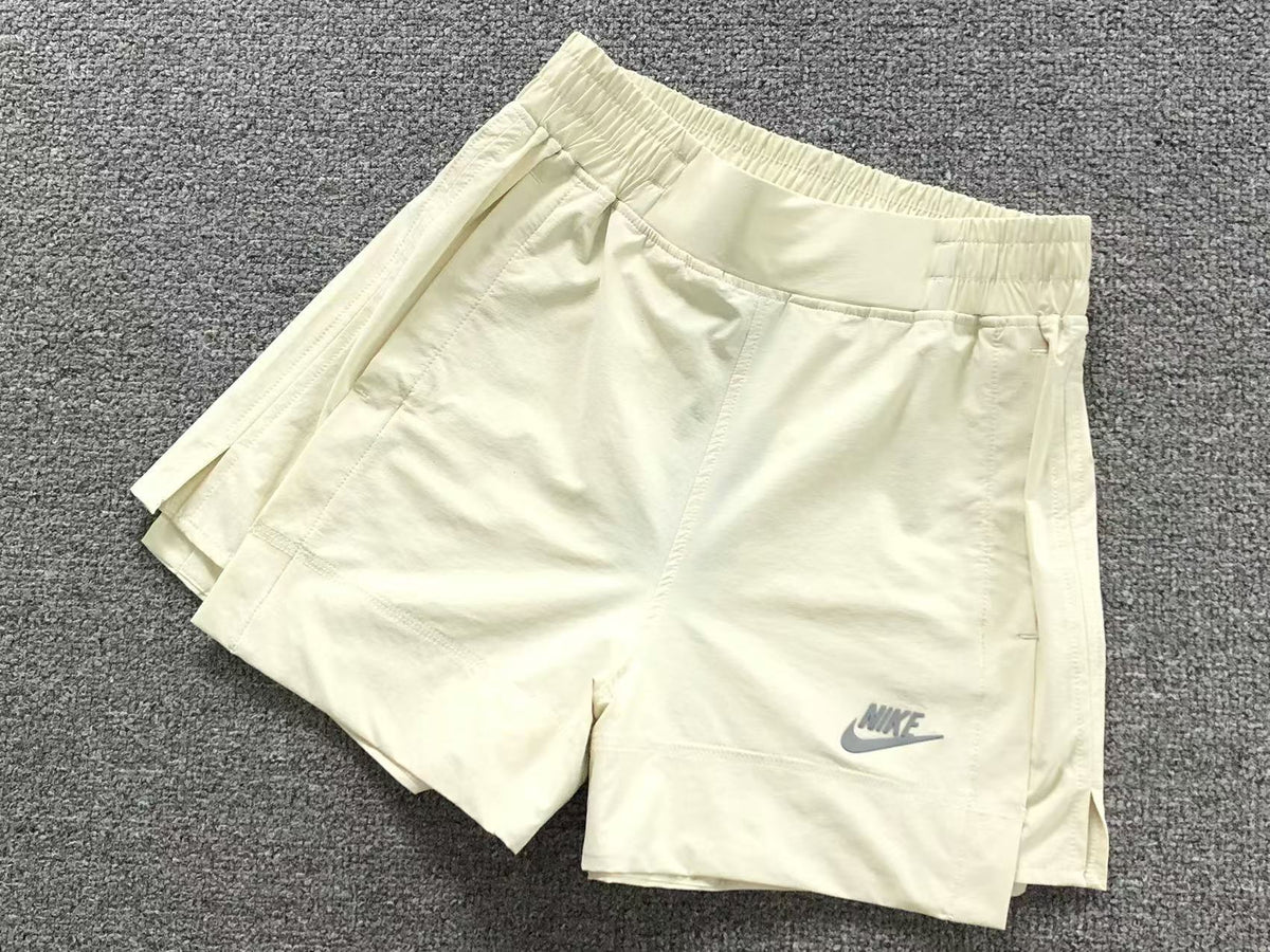 N1K Shorts Female