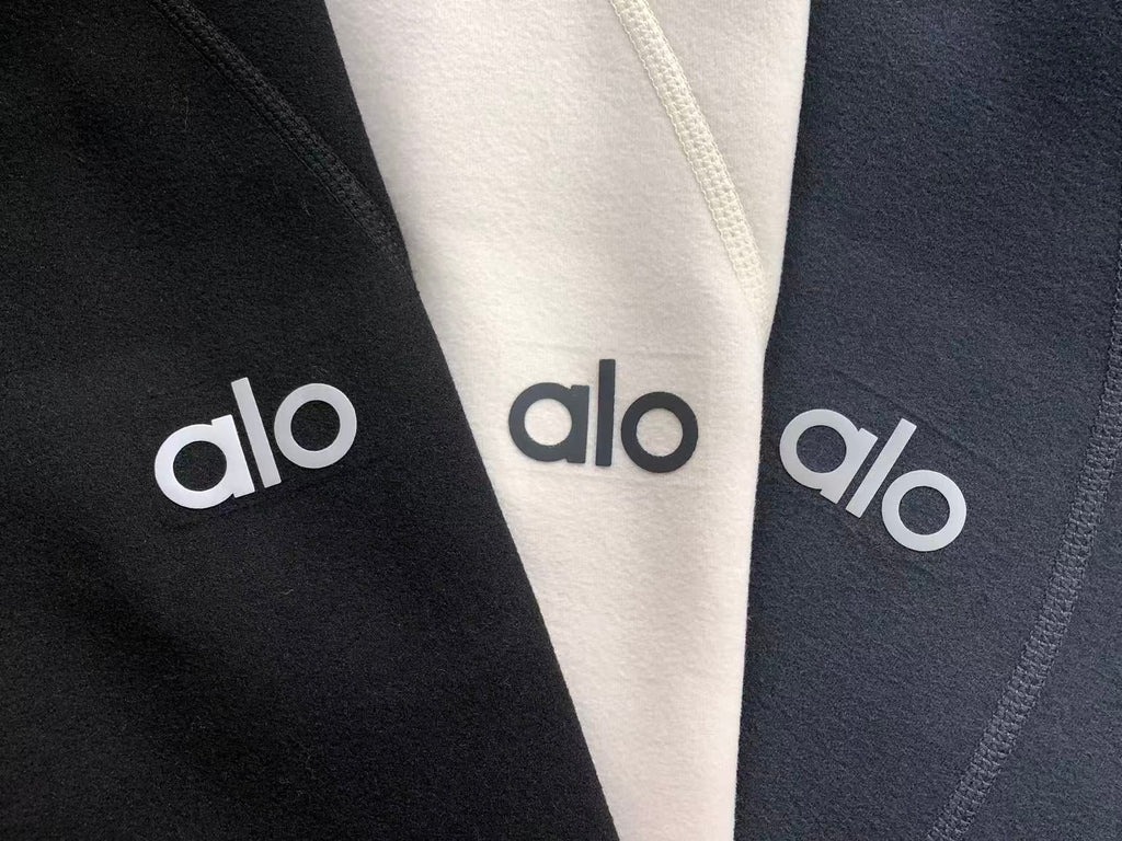 A1O Tracksuit Female