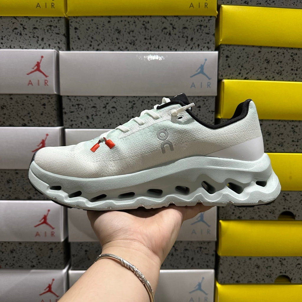 O/N Cloud