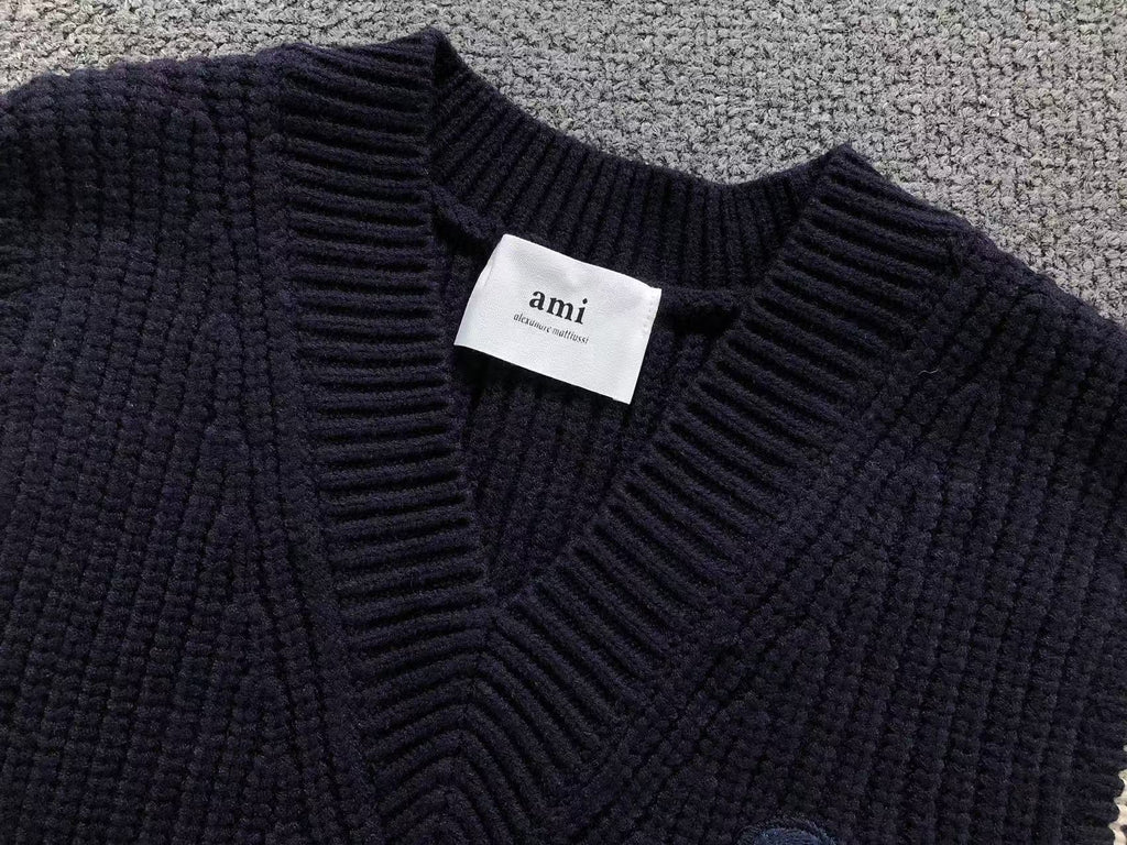 Am1 Sweater