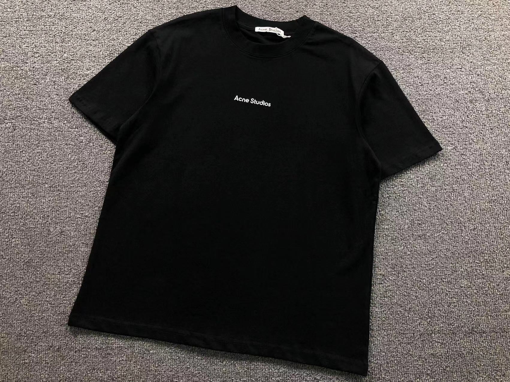 AcneStdios Tshirt