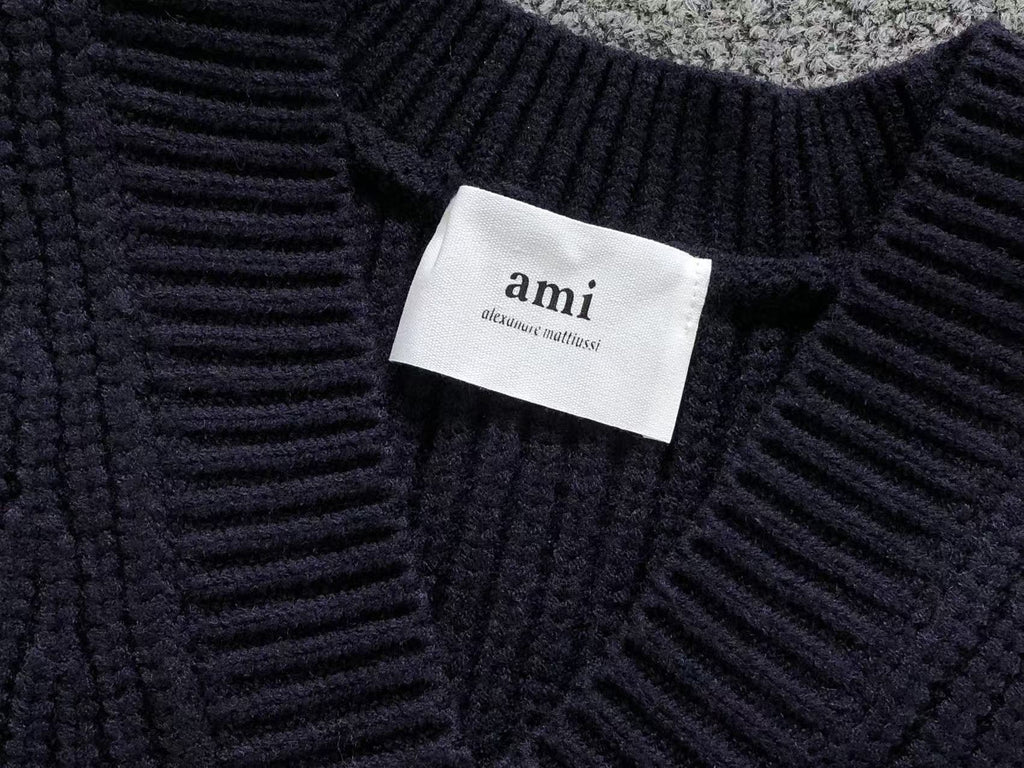 Am1 Sweater