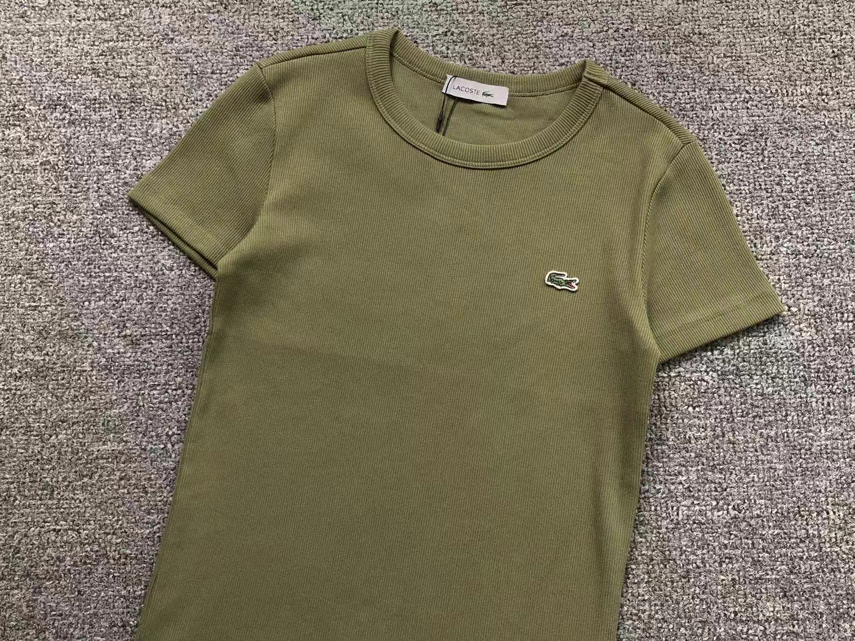 Classic Tshirt Female