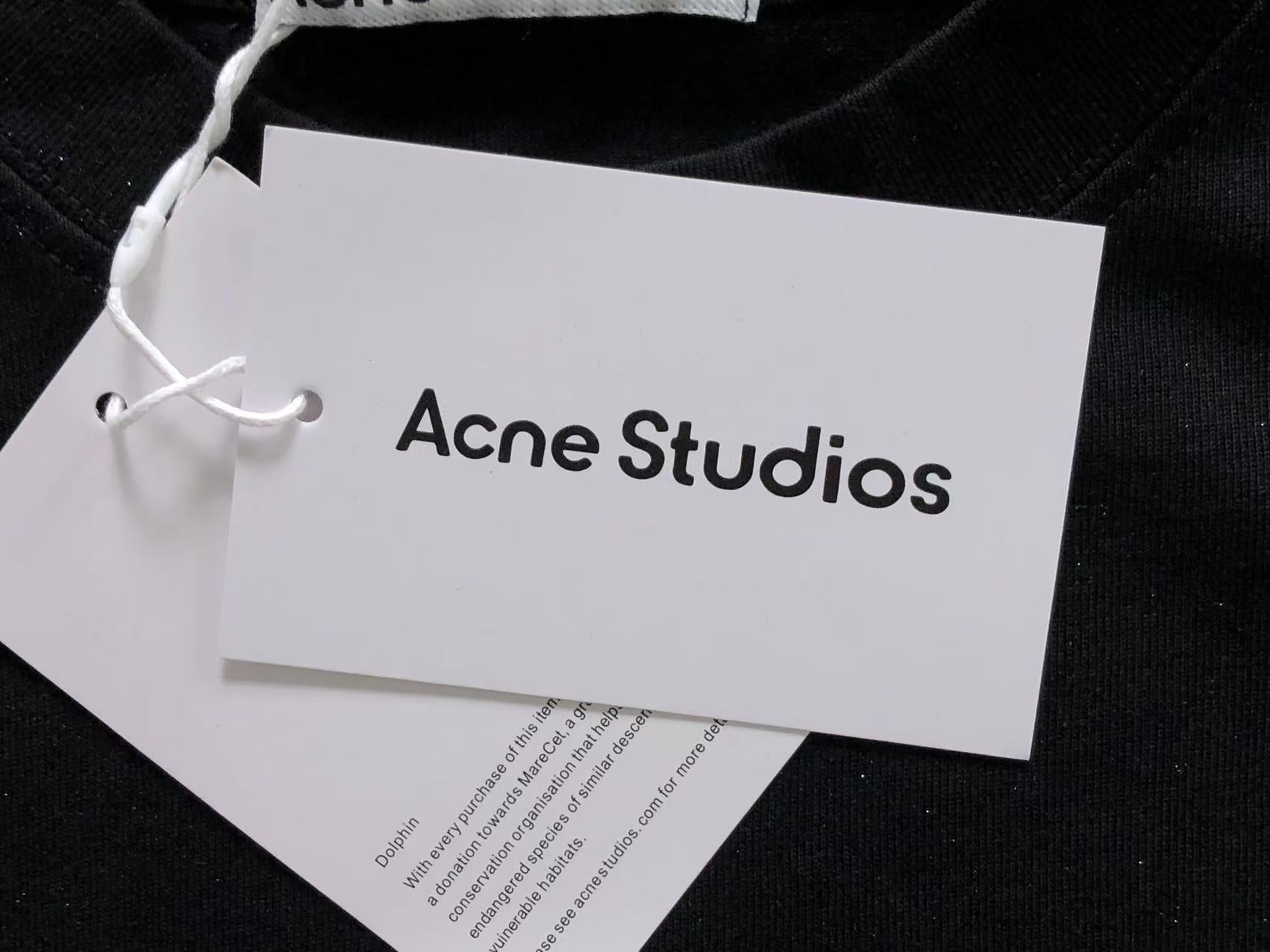 AcneStdios Tshirt