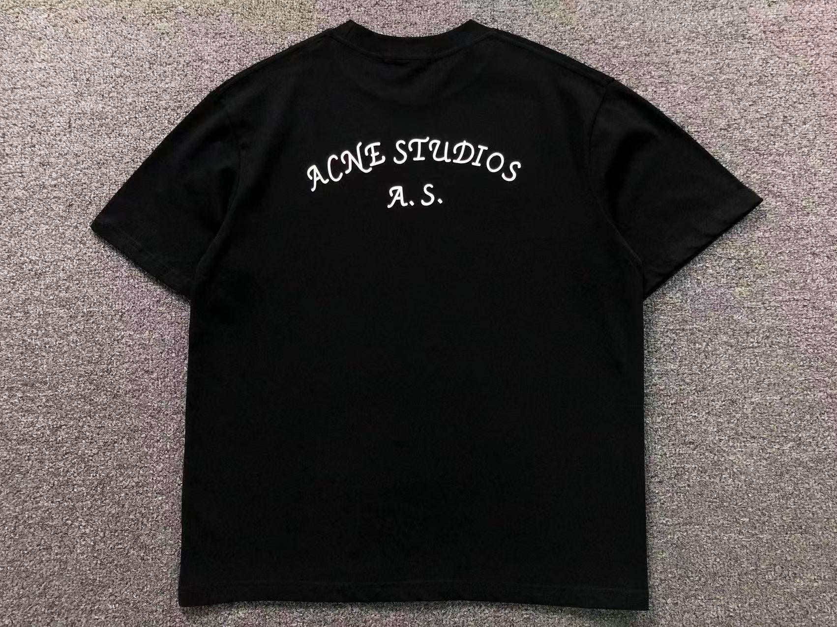 AcneStdios Tshirt