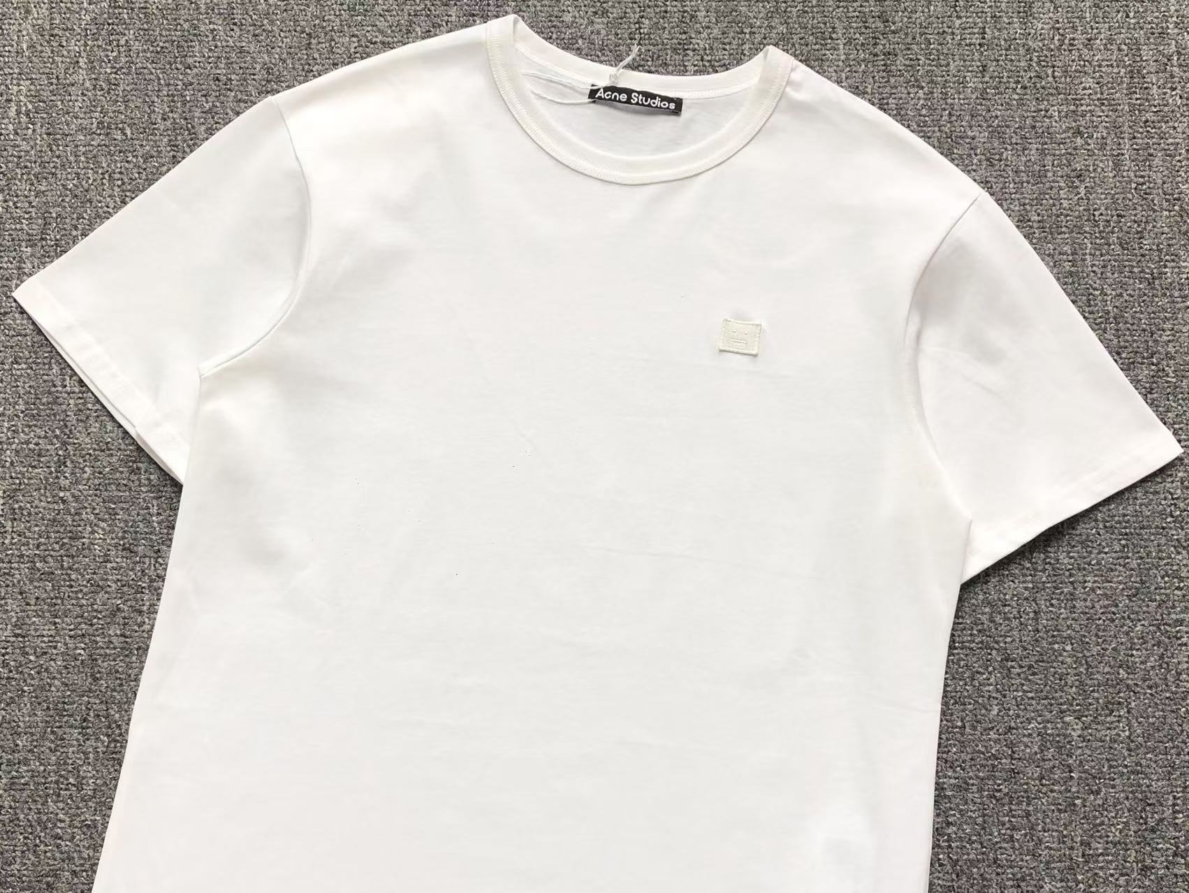 AcneStdios Tshirt