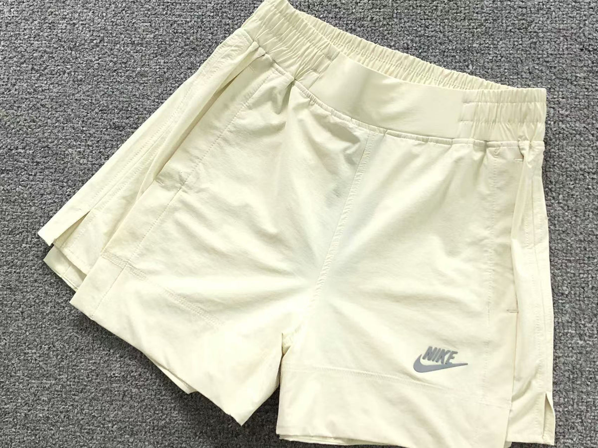 N1K Shorts Female