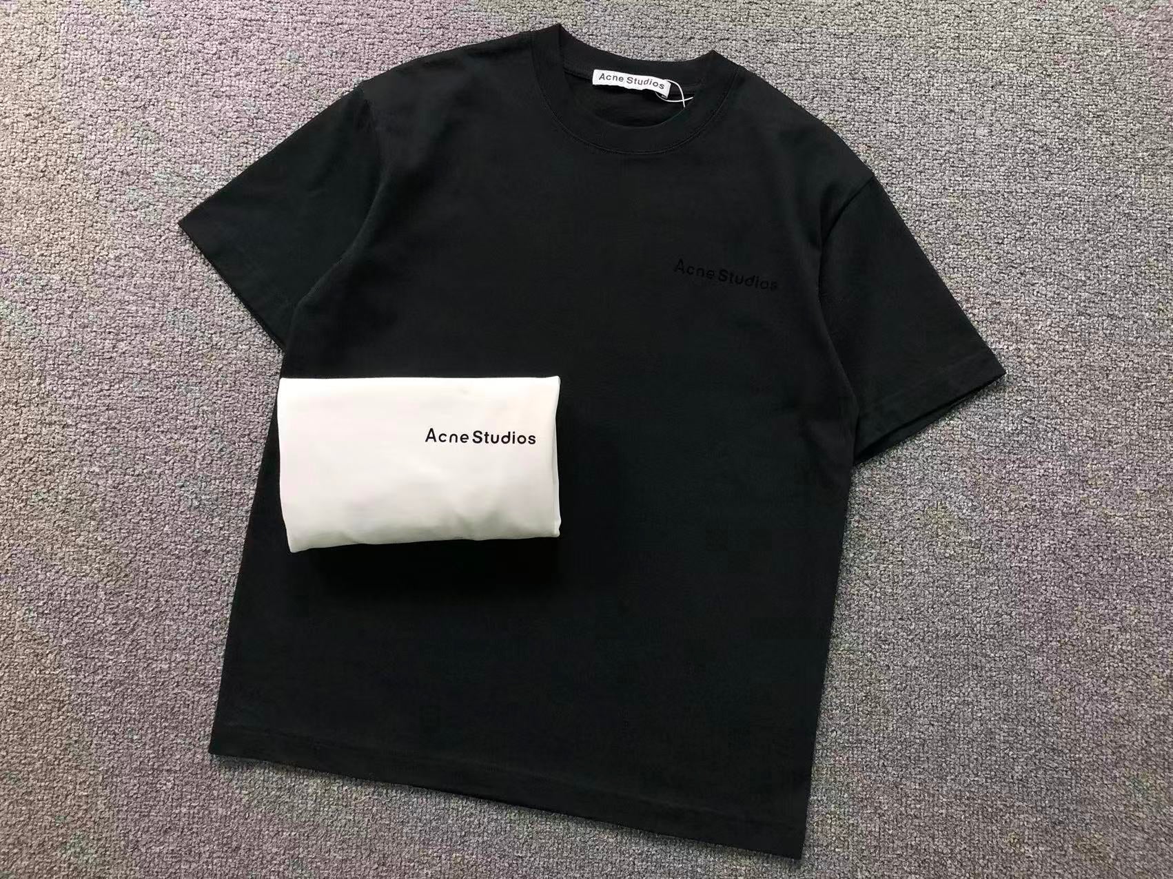 AcneStdios Tshirt