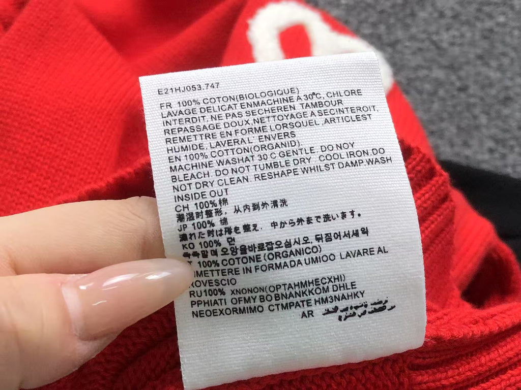 Am1 Sweater