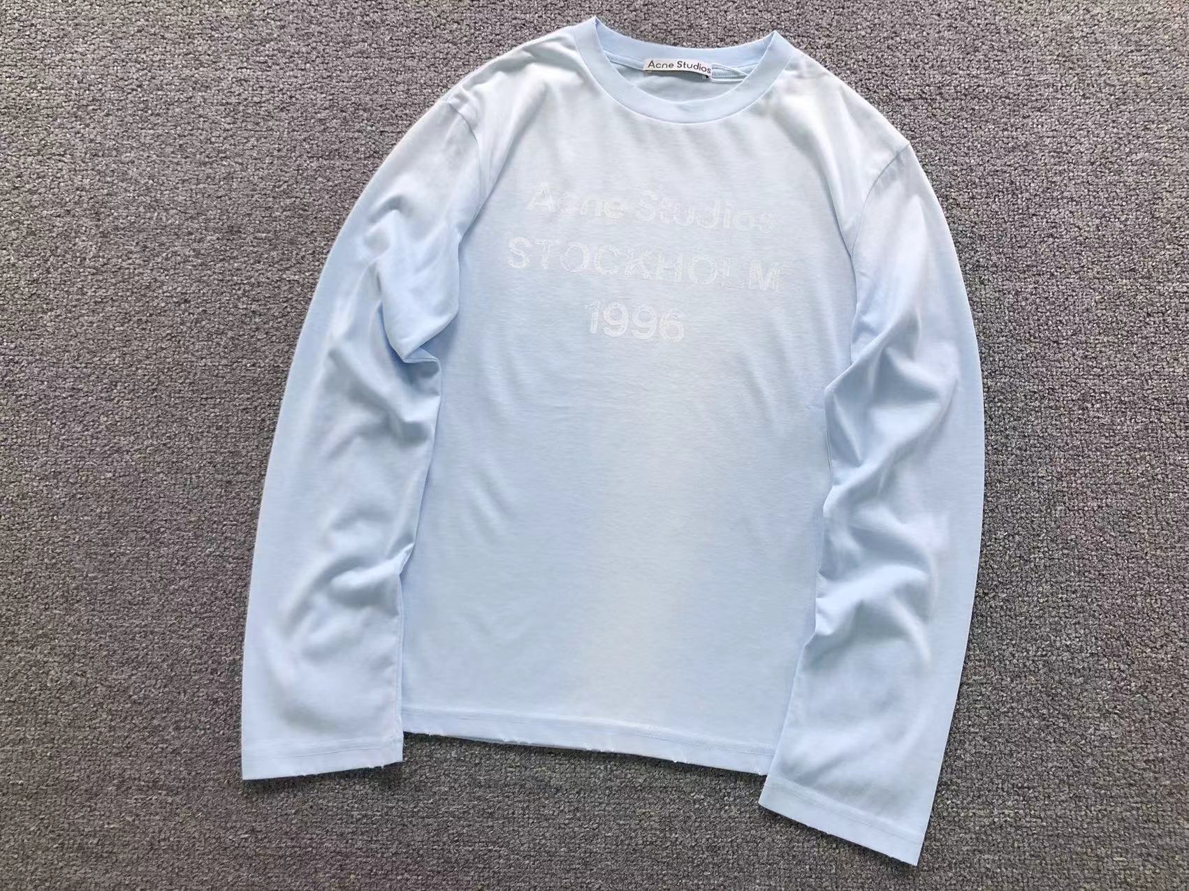 AcneStdios Longsleeve Female