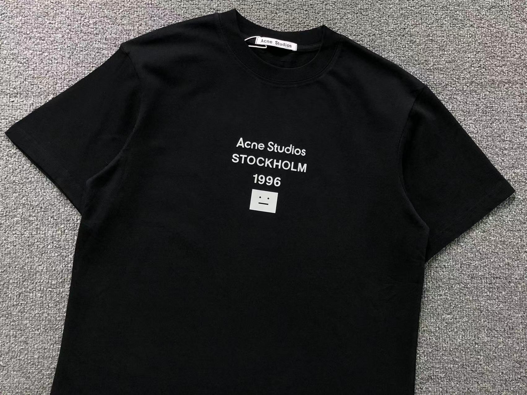 AcneStdios Tshirt
