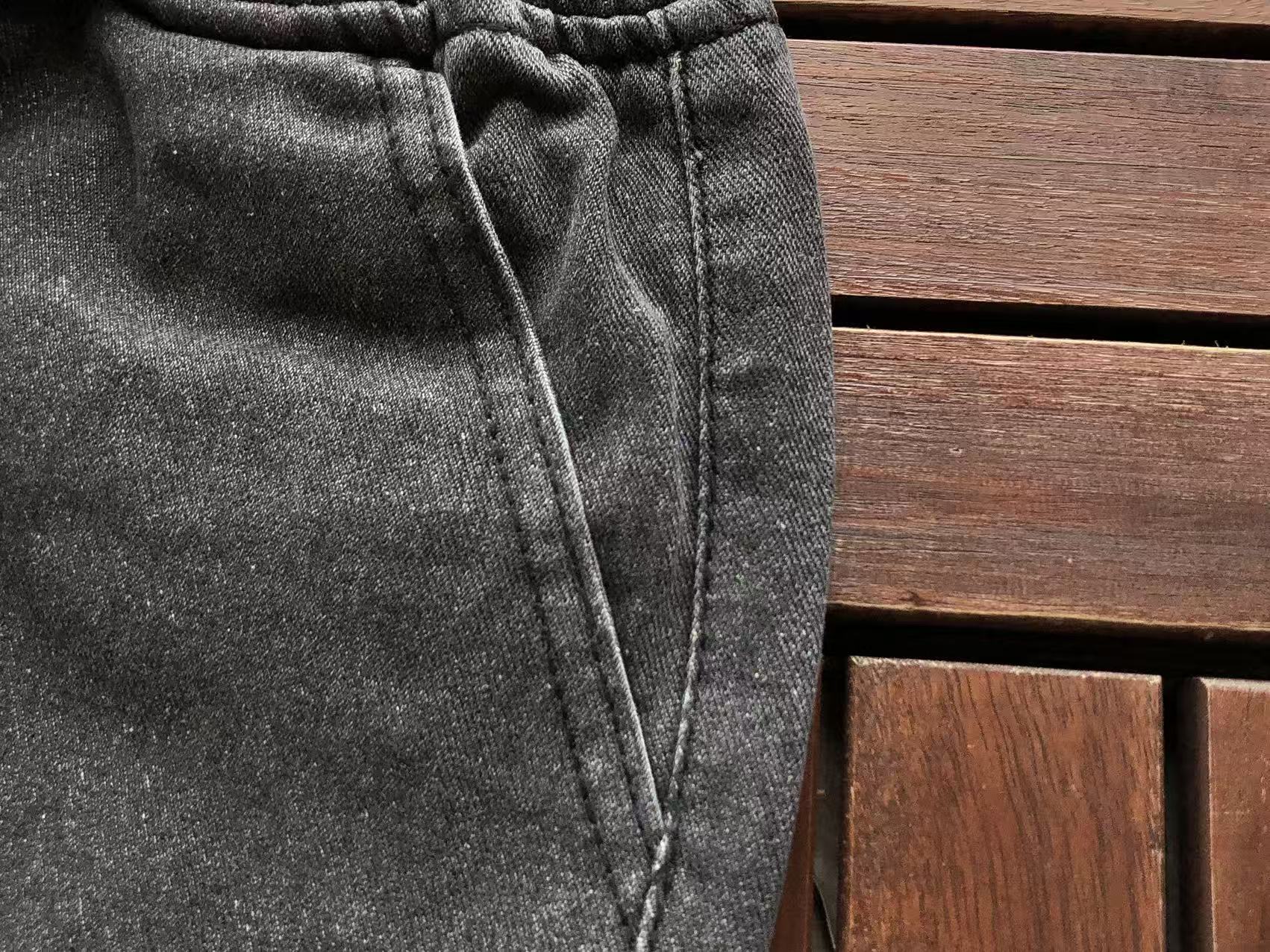 M Pants