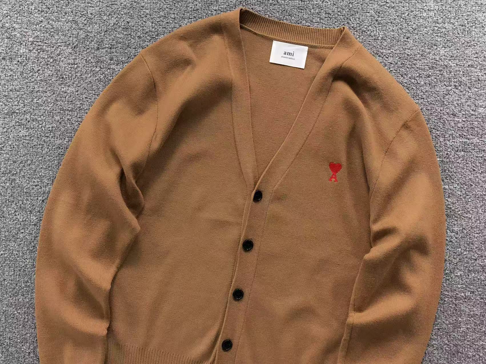 Am1 Sweater