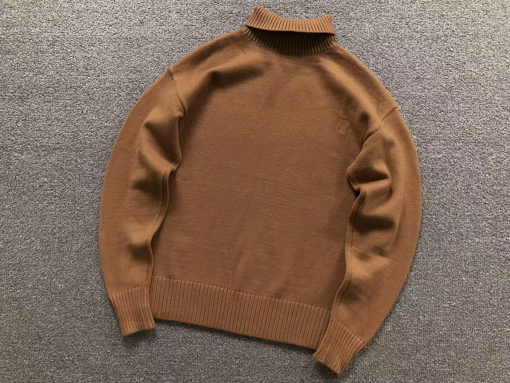 Am1 Sweater