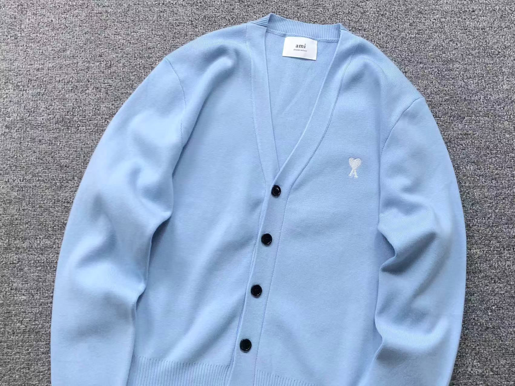 Am1 Sweater