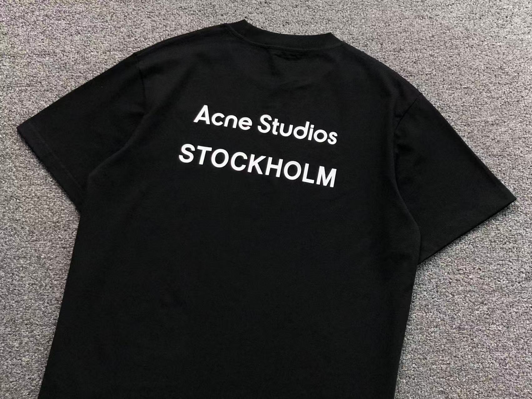 AcneStdios Tshirt