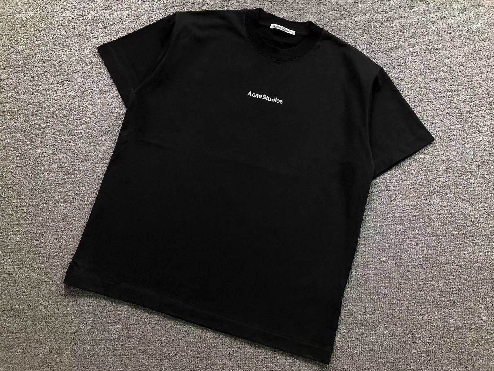 AcneStdios Tshirt