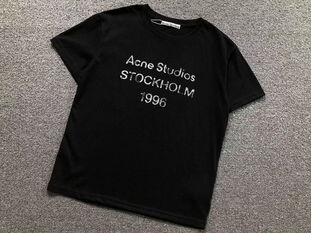 AcneStdios Tshirt Female