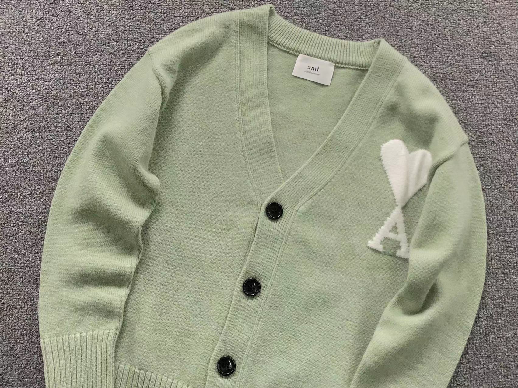 Am1 Sweater