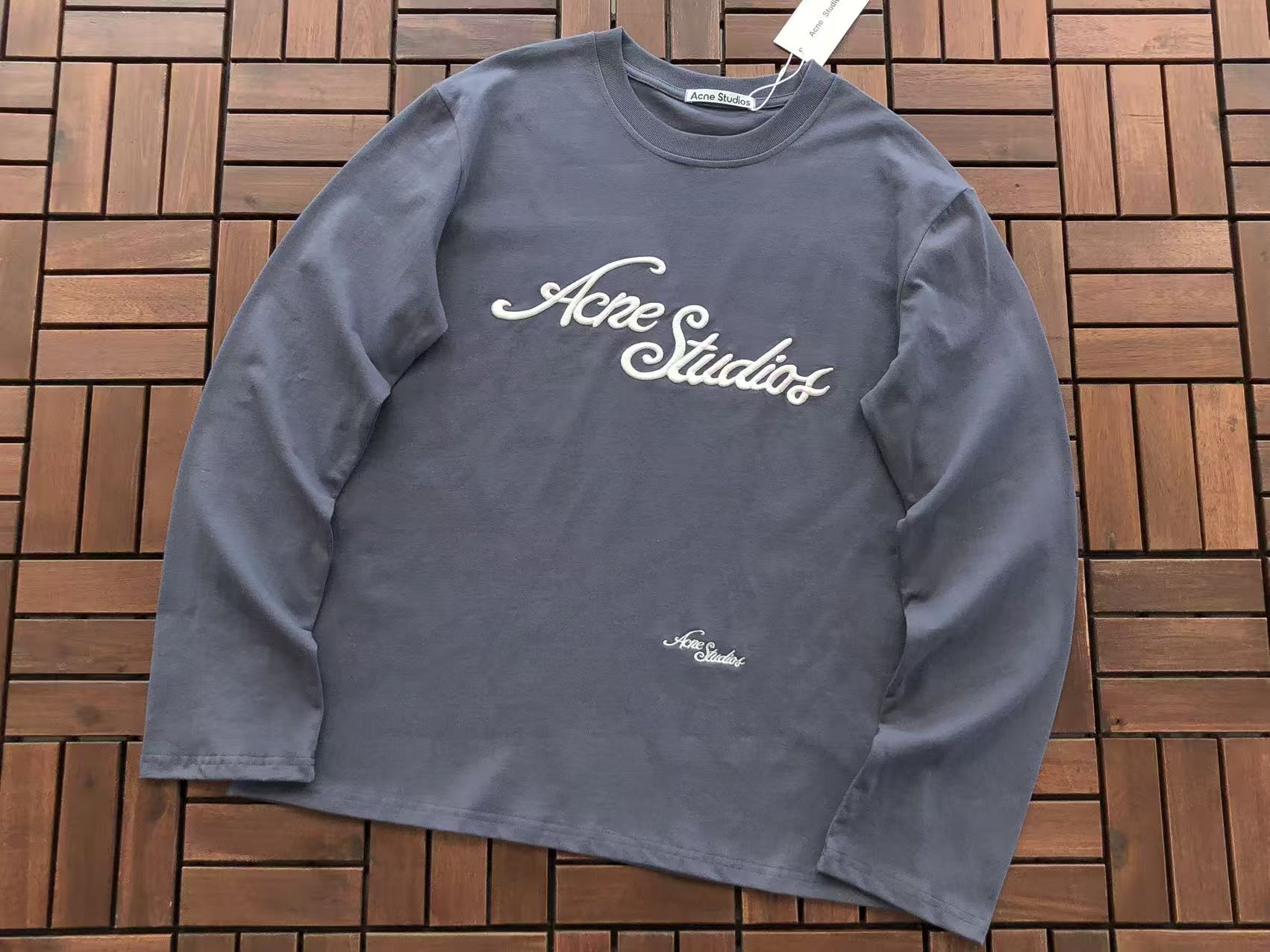 Manga Larga AcneStudios