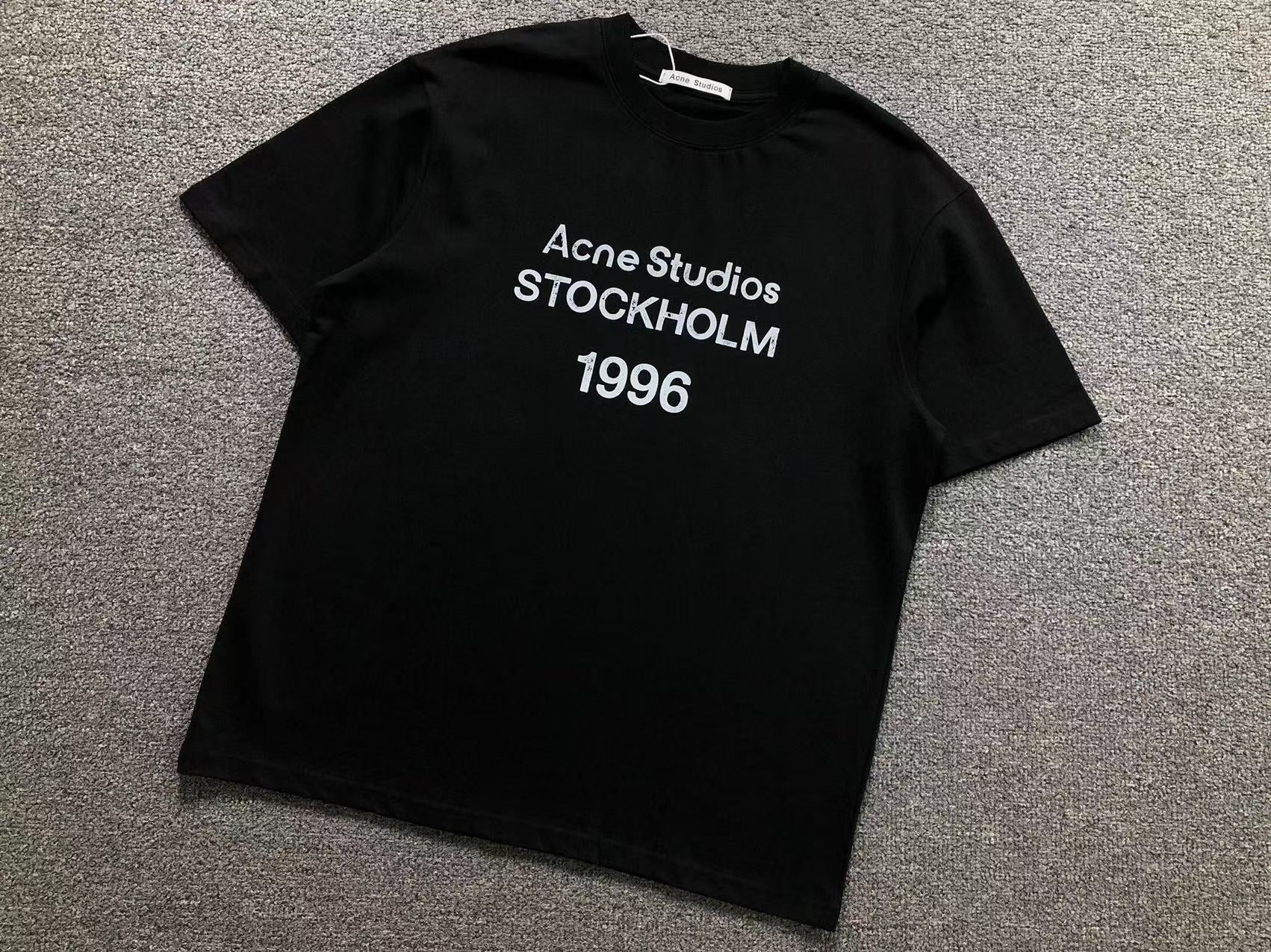 AcneStdios Tshirt