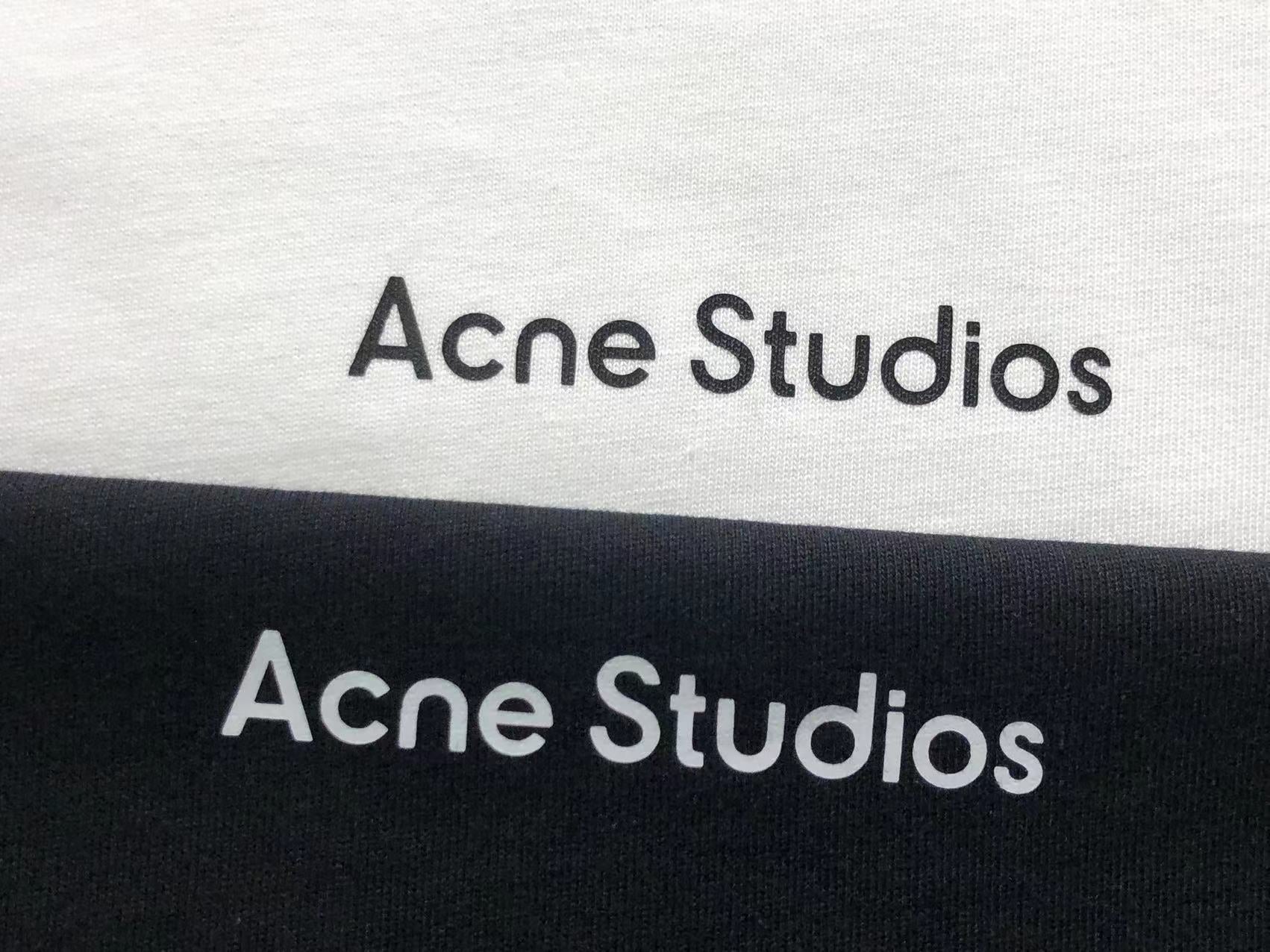 AcneStdios Tshirt