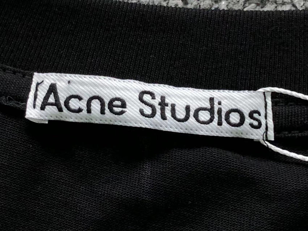 AcneStdios Tshirt