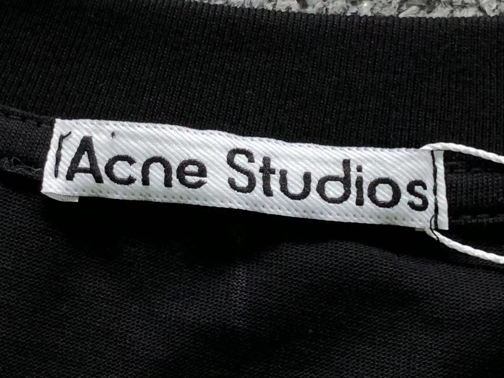AcneStdios Tshirt