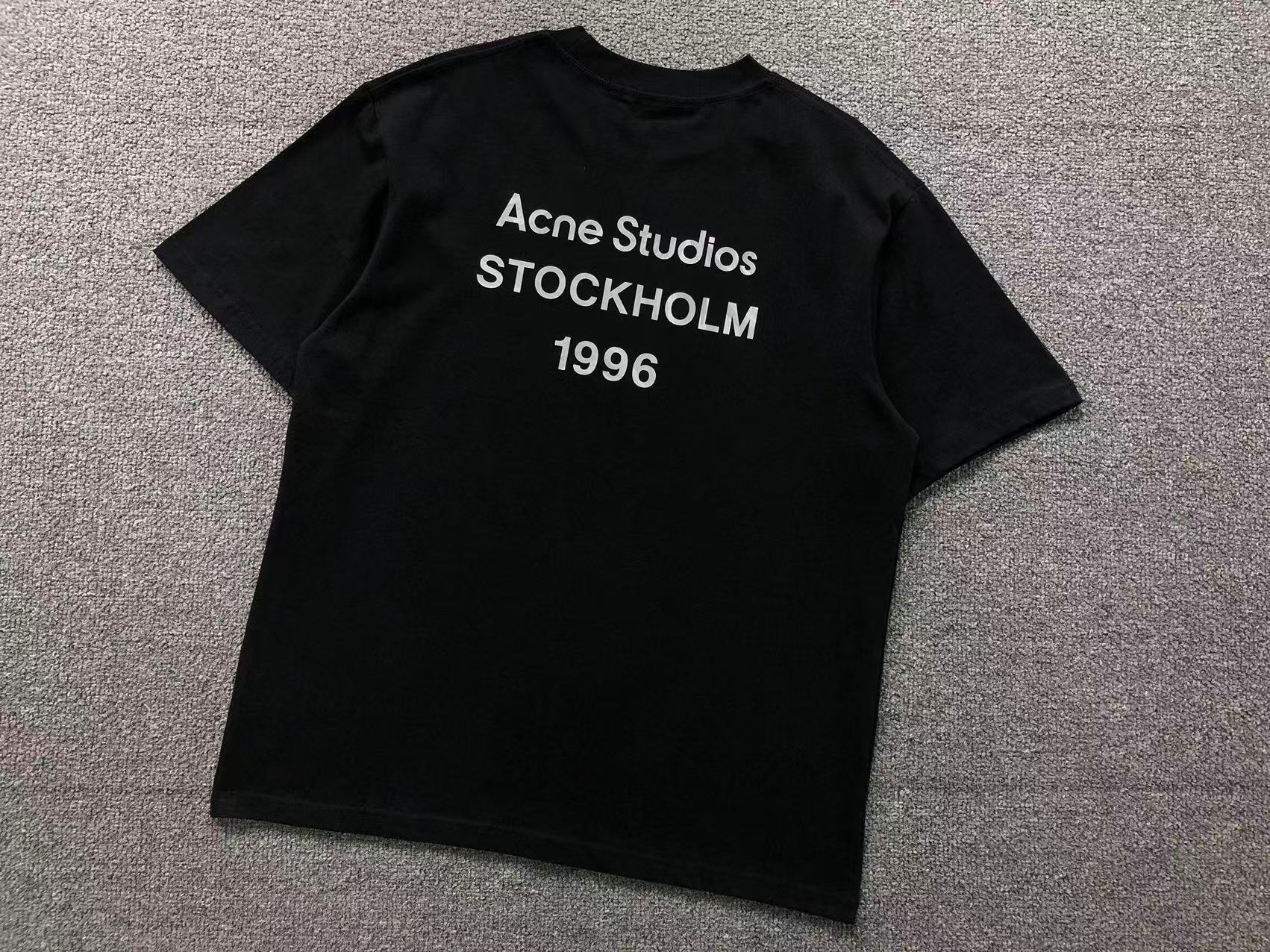 AcneStdios Tshirt
