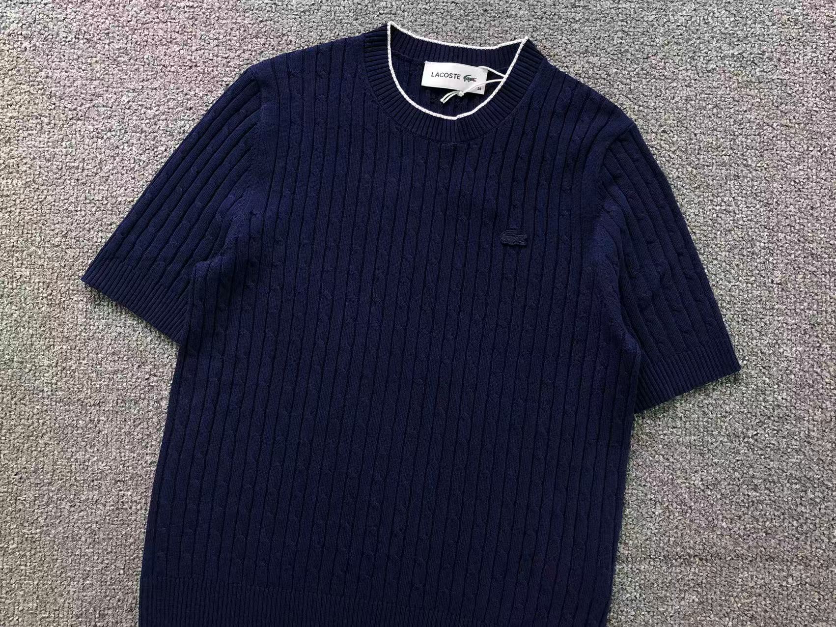 Classic Tshirt Female