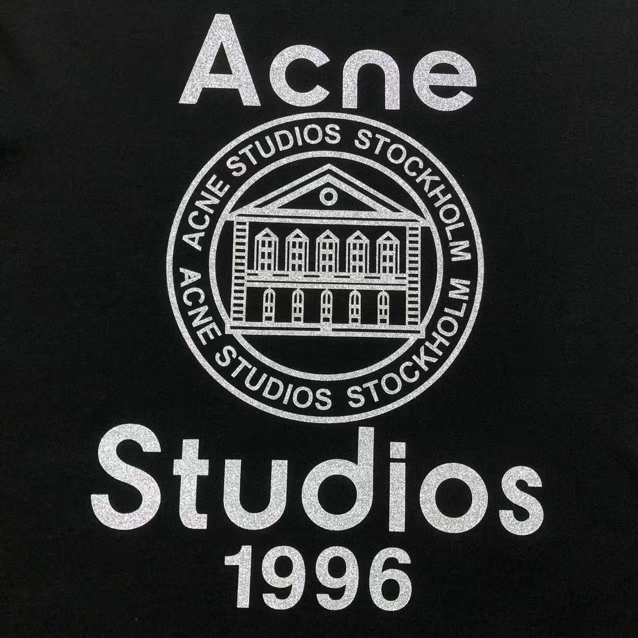 AcneStdios Tshirt