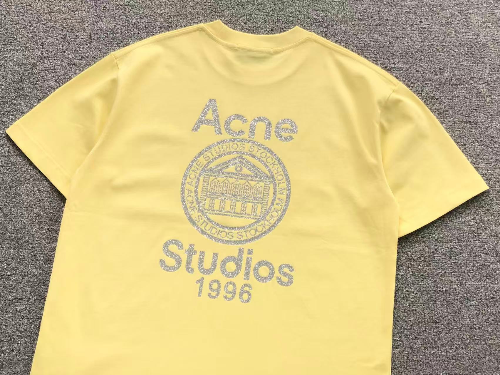 AcneStdios Tshirt