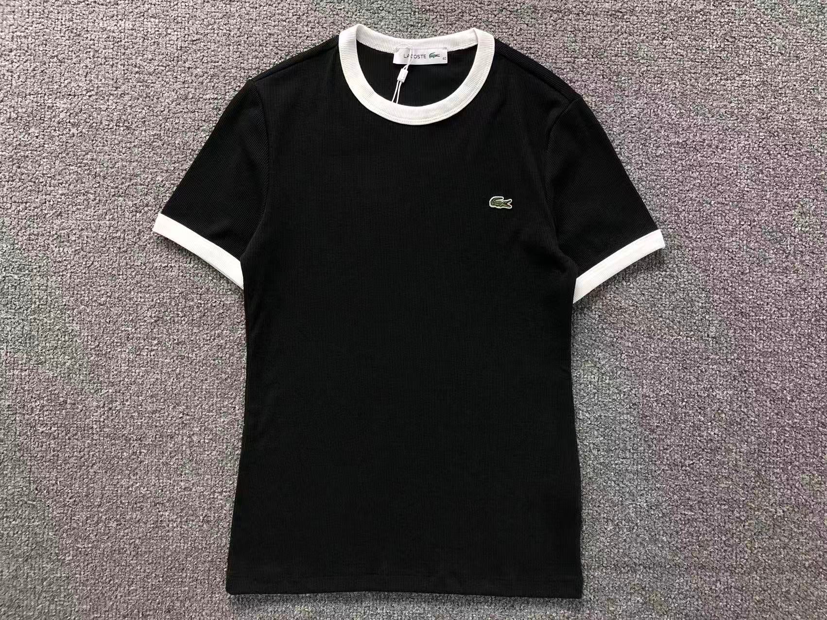 Classic Tshirt Female