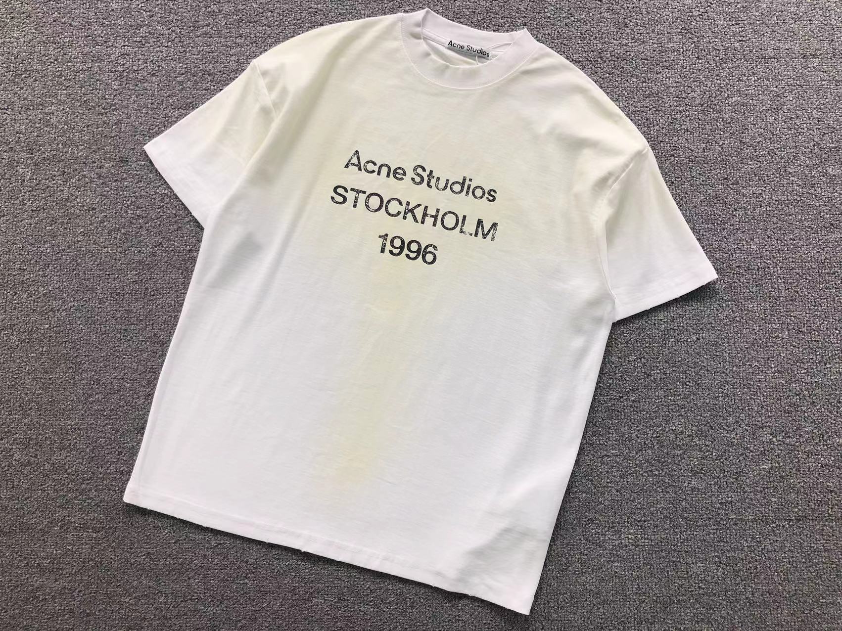 AcneStdios Tshirt
